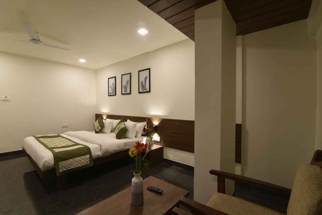 Hotel Clove Bijapur  Luaran gambar