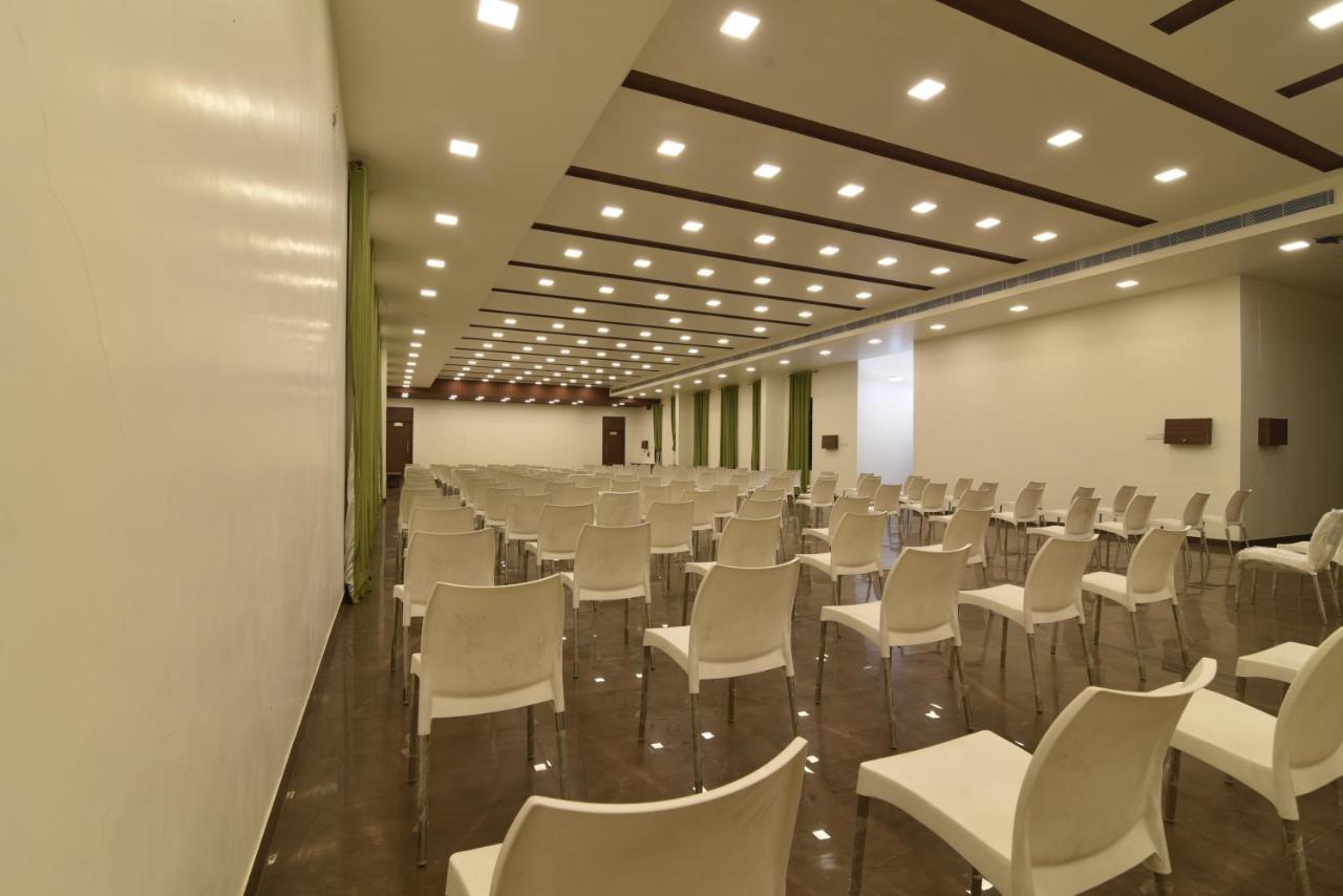 Hotel Clove Bijapur  Luaran gambar