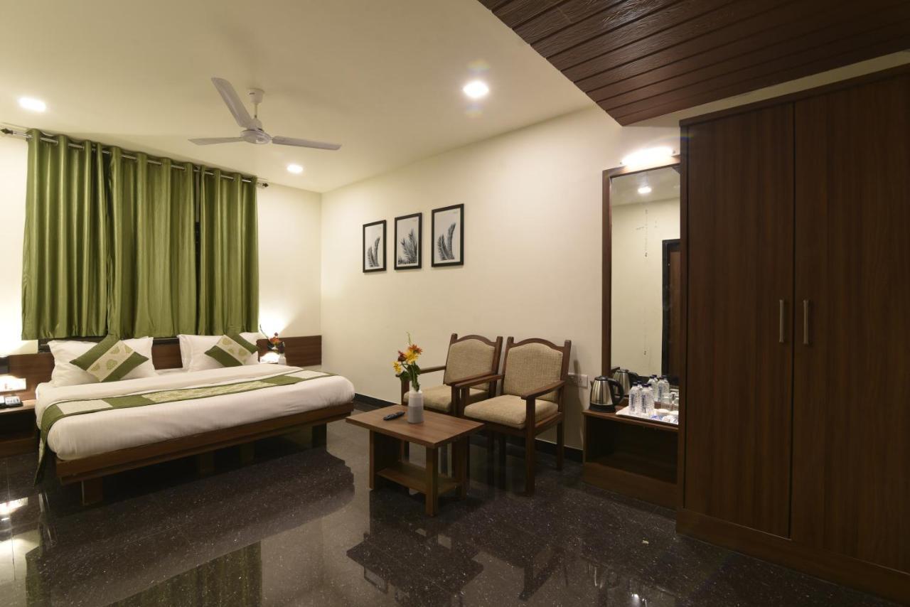 Hotel Clove Bijapur  Luaran gambar